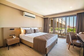 Prive Suite Side & Spa Hotel Adults Only 16 Plus