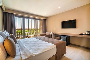 Prive Suite Side & Spa Hotel Adults Only 16 Plus