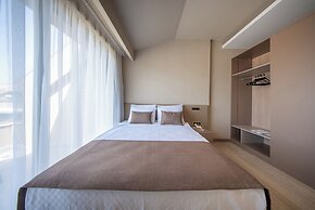 Prive Suite Side & Spa Hotel Adults Only 16 Plus