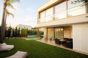 Sanpietro Vacation Villa 001