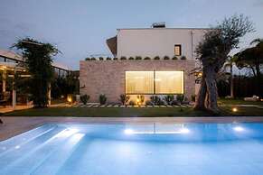 Sanpietro Vacation Villa 001