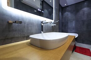 Grandstay Apartments 007