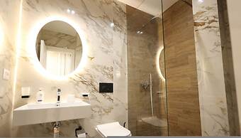 Grandstay Apartments 007