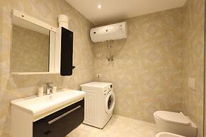 Grandstay Apartments 005