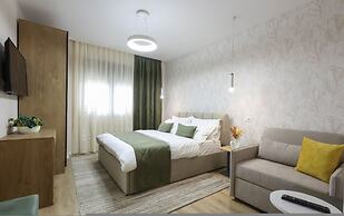 Grandstay Apartments 008
