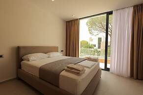 Sanpietro Vacation Deluxe Villa