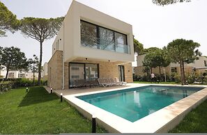Sanpietro Vacation Deluxe Villa