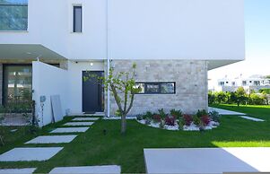 Sanpietro Vacation Villa 002