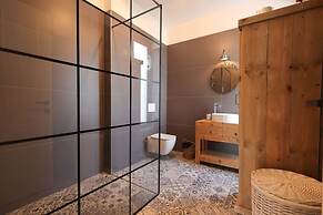 Grandstay Villa Perla Resort