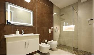 Grandstay Portside in Durr s