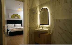 Sanpietro Vacation Villa 004