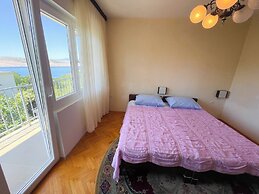 Apartment Asta