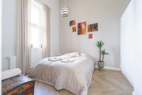 Historical 1BR Penthouse with Sauna
