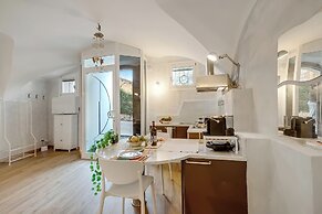 Lory-cosy Gardone Old Town&vittoriale