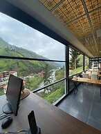 Vadidekal Suit Hotel