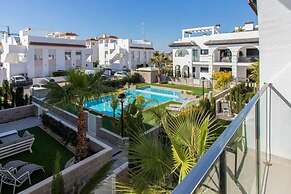 Sunset Paradise - Sleeps 4, Pool, Terrace & Views