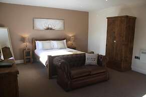 HOMESLY THE WOODMAN INN LTD