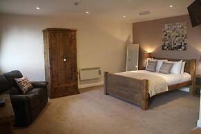 HOMESLY THE WOODMAN INN LTD