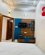 R3 HOTEL