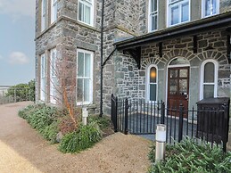 Harlech Apartments - Branwen