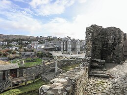 Harlech Apartments - Branwen