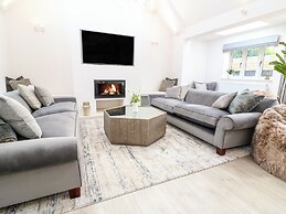 12 Manor Farm Close