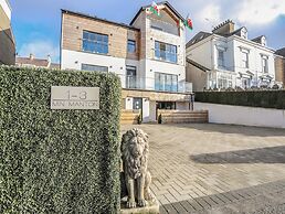 Bryn Min Manton Penthouse