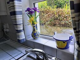Lackaroe Cottage
