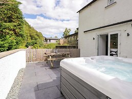 Riverside Cottage No 5