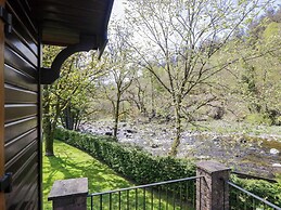 Elm Lodge