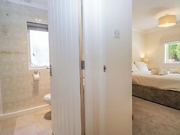 Chestnut Timber Lodge