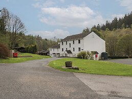 Riverside Cottage No 3