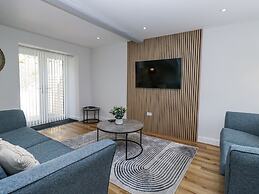 Riverside Cottage No 3