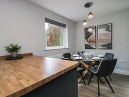 Garden Cottage No 1