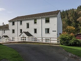 Apartment 4