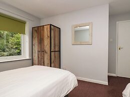 Apartment 6