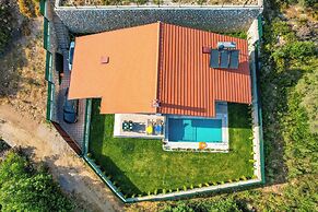 Yaka Esinti Villa
