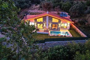 Yaka Esinti Villa
