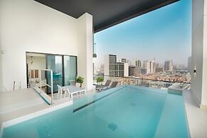 Easygo- Lux 2BR / Private Pool JVC Onyx