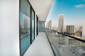 Easygo- Lux 2BR / Private Pool JVC Onyx