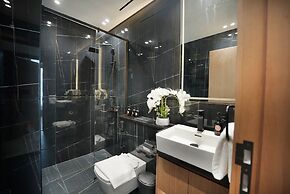 Easygo- Lux 2BR / Private Pool JVC Onyx