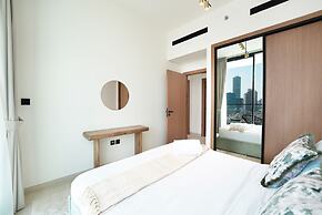 Easygo- Lux 2BR / Private Pool JVC Onyx