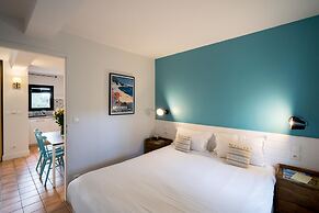 Apartment in Saint-tropez With Beach Access