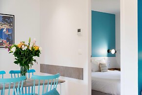 Apartment in Saint-tropez With Beach Access
