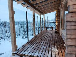 Lapland Riverside Nature Cabin