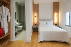 Elite Patras Suites