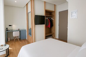 Elite Patras Suites