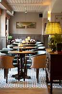 The Ragged Robin - A Heartwood Inn