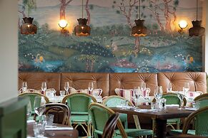 The Ragged Robin - A Heartwood Inn