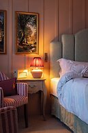 The Ragged Robin - A Heartwood Inn